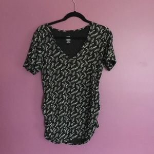 Old Navy Maternity Top, Size Large